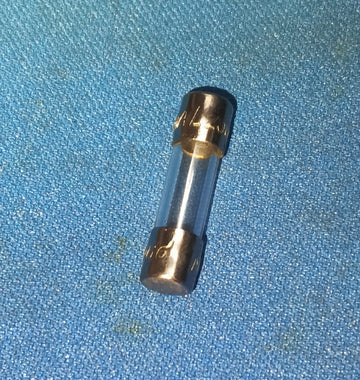 Fuses and Fuses Holder